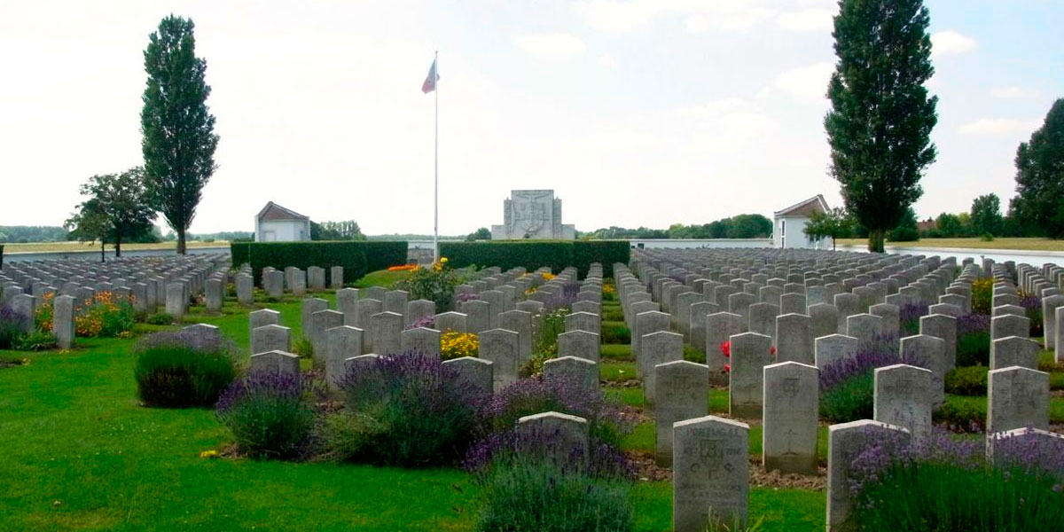 You are currently viewing Memorials for a King and Country by Major Bernard Hornung