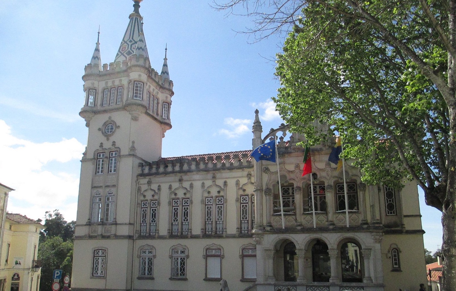 You are currently viewing The Mayor of the City of Sintra, Dr Basílio Horta joins the Honorary Committee of the Portuguese Centenary Appeal