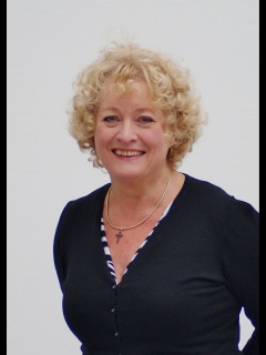 You are currently viewing Councillor Clare Head agrees to act as trustee of the Portuguese Centenary Appeal